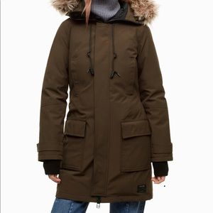 COPY - Aritzia, Bancroft Down Parka.